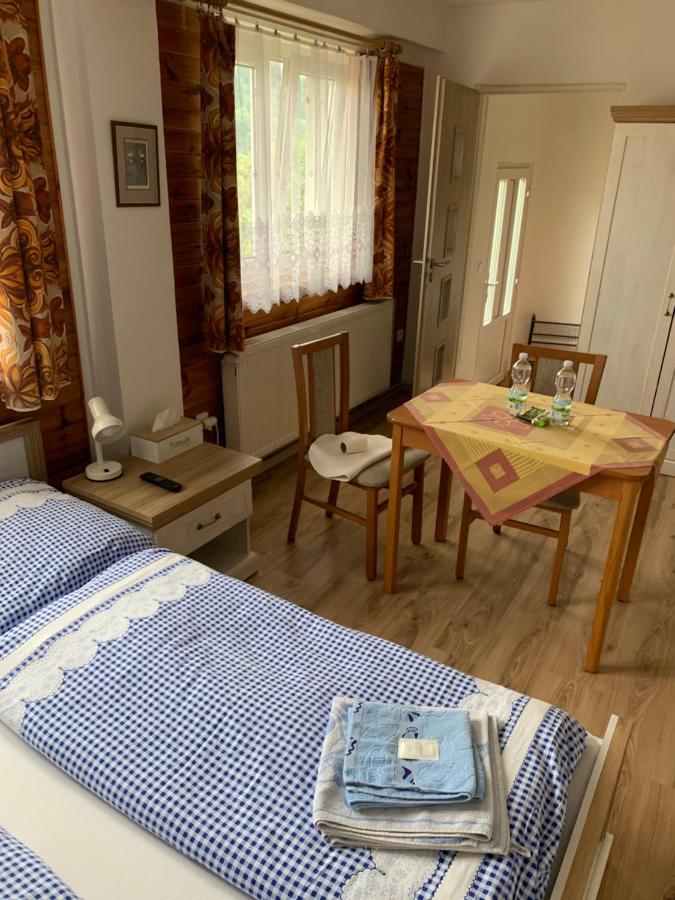 Апартаменты Privat Zelezny Brod Экстерьер фото